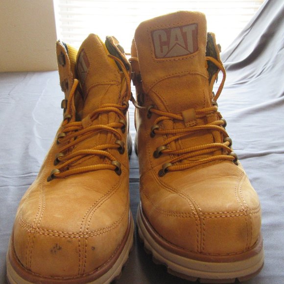Caterpillar Men\'s Highbury Chukka Boot Sz 12